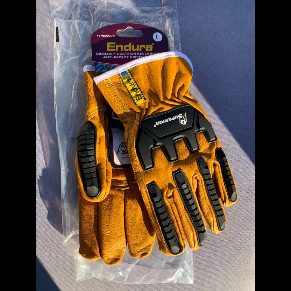 NWT Leather work gloves LG
